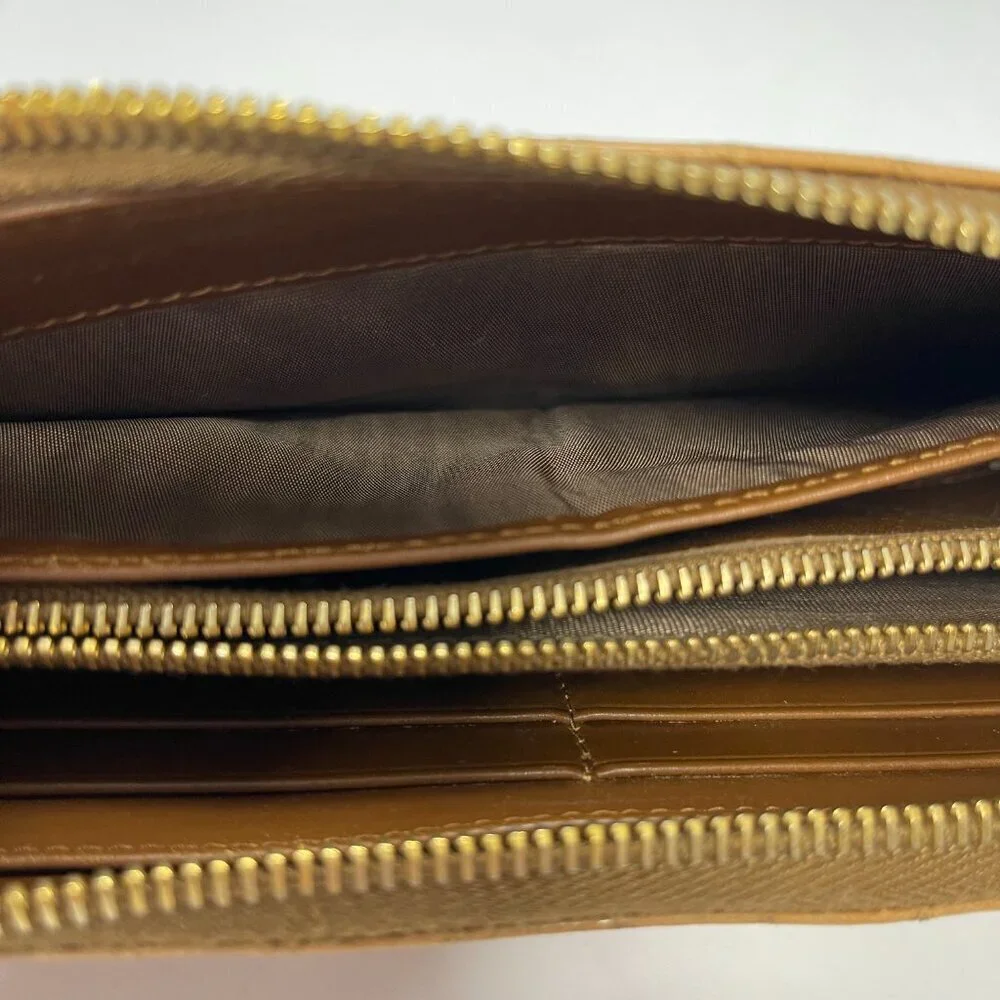 Miu Miu Crocodile-Embossed Leather Zip-Around Wallet, Cammello - Preowned